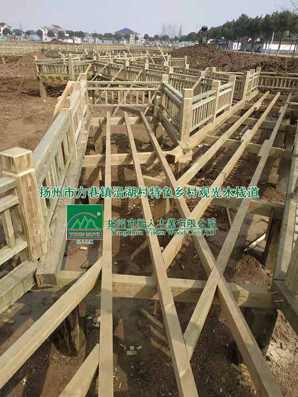  �P���з����(zh��n)�غ�����ɫ�l(xi��ng)���^��ľ��������